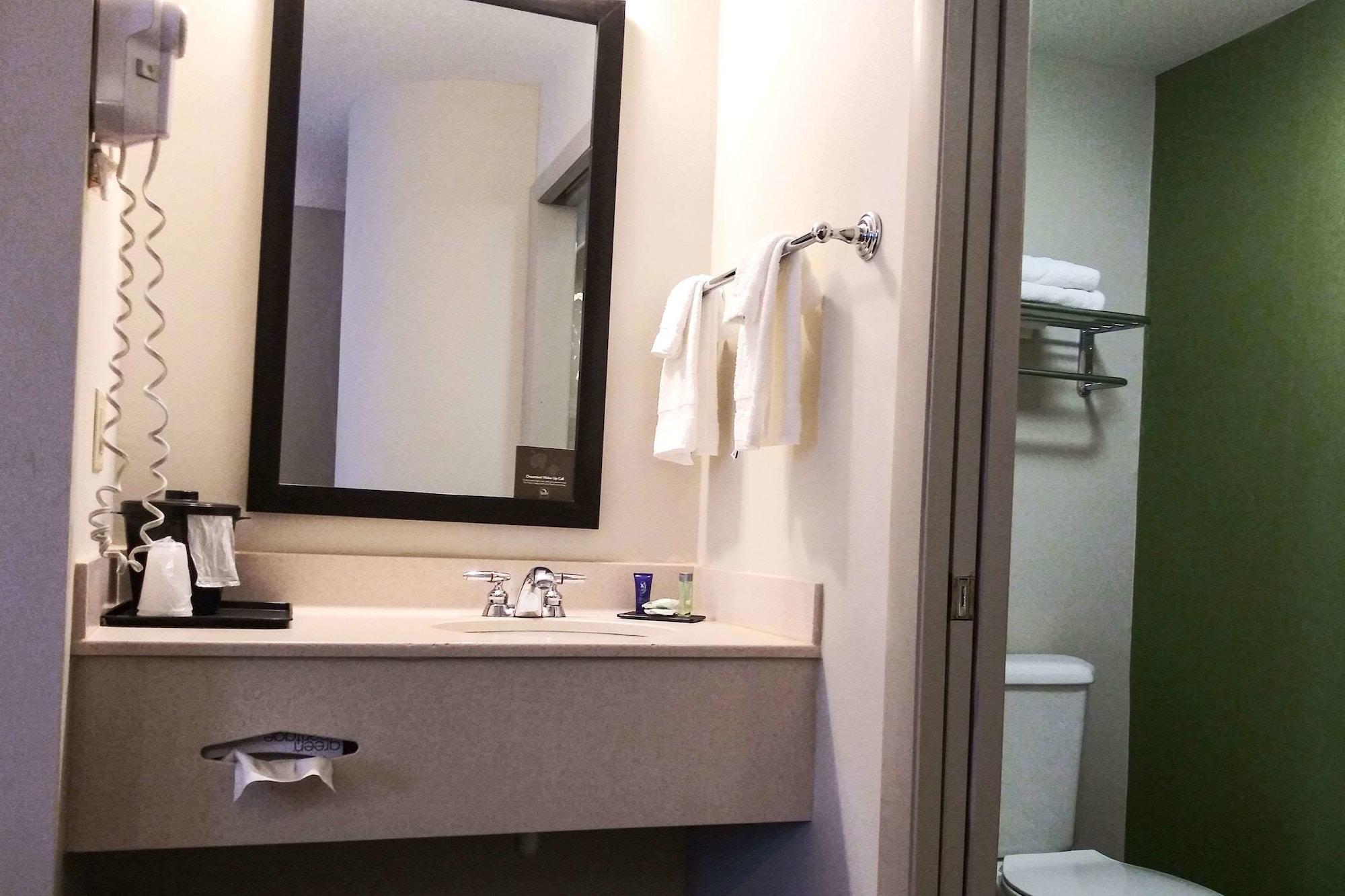 Sleep Inn&Suites Niantic Buitenkant foto