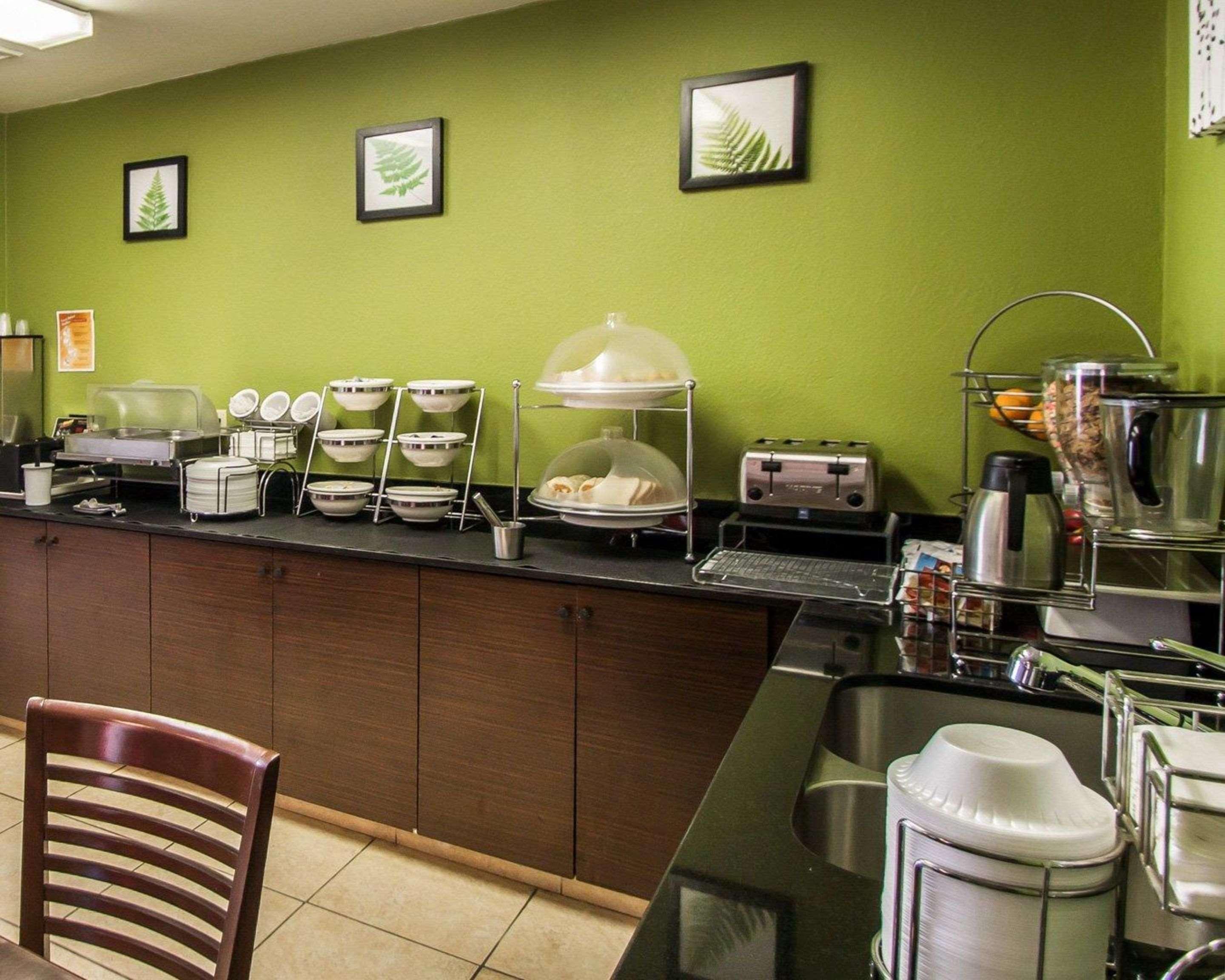 Sleep Inn&Suites Niantic Buitenkant foto