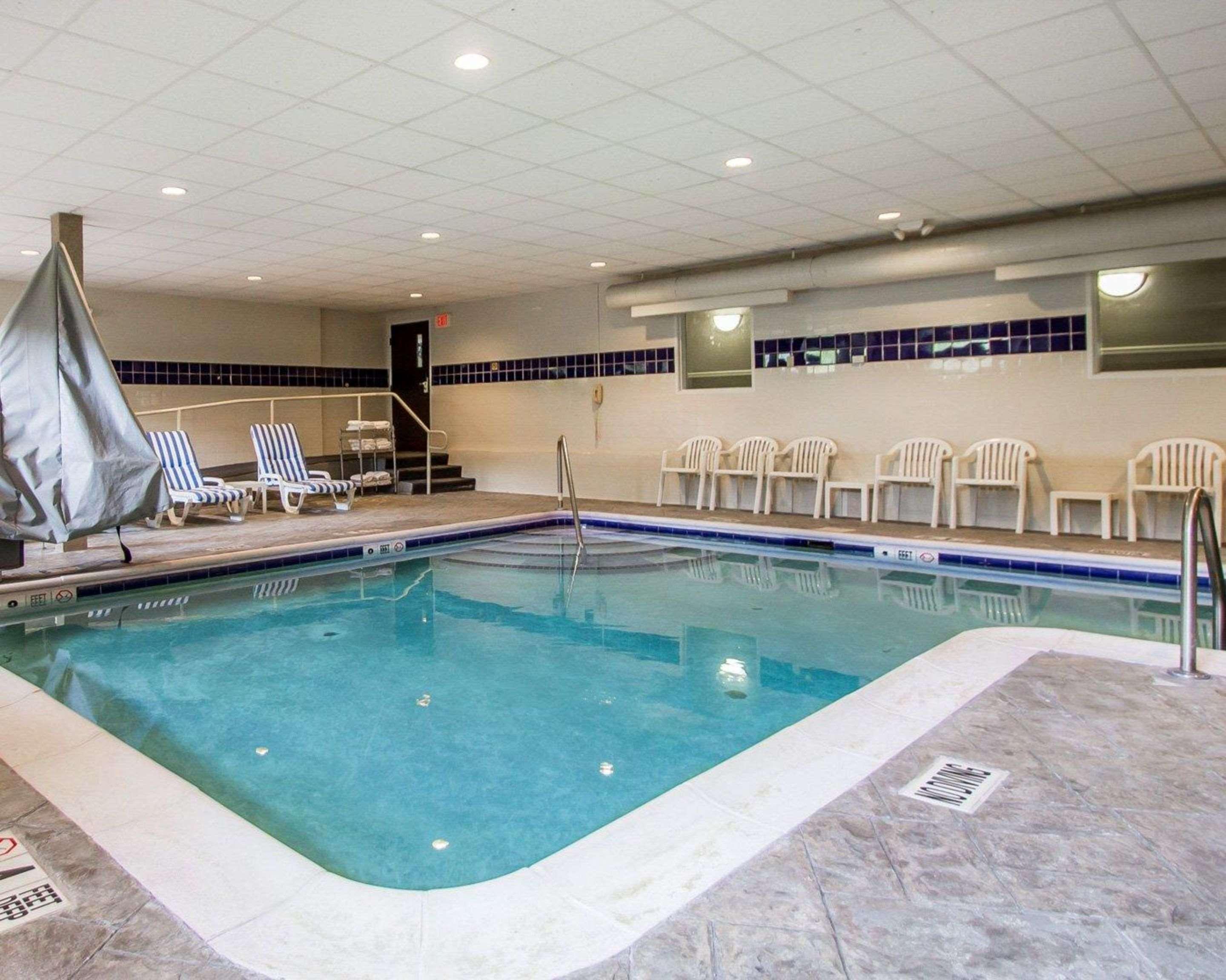 Sleep Inn&Suites Niantic Buitenkant foto