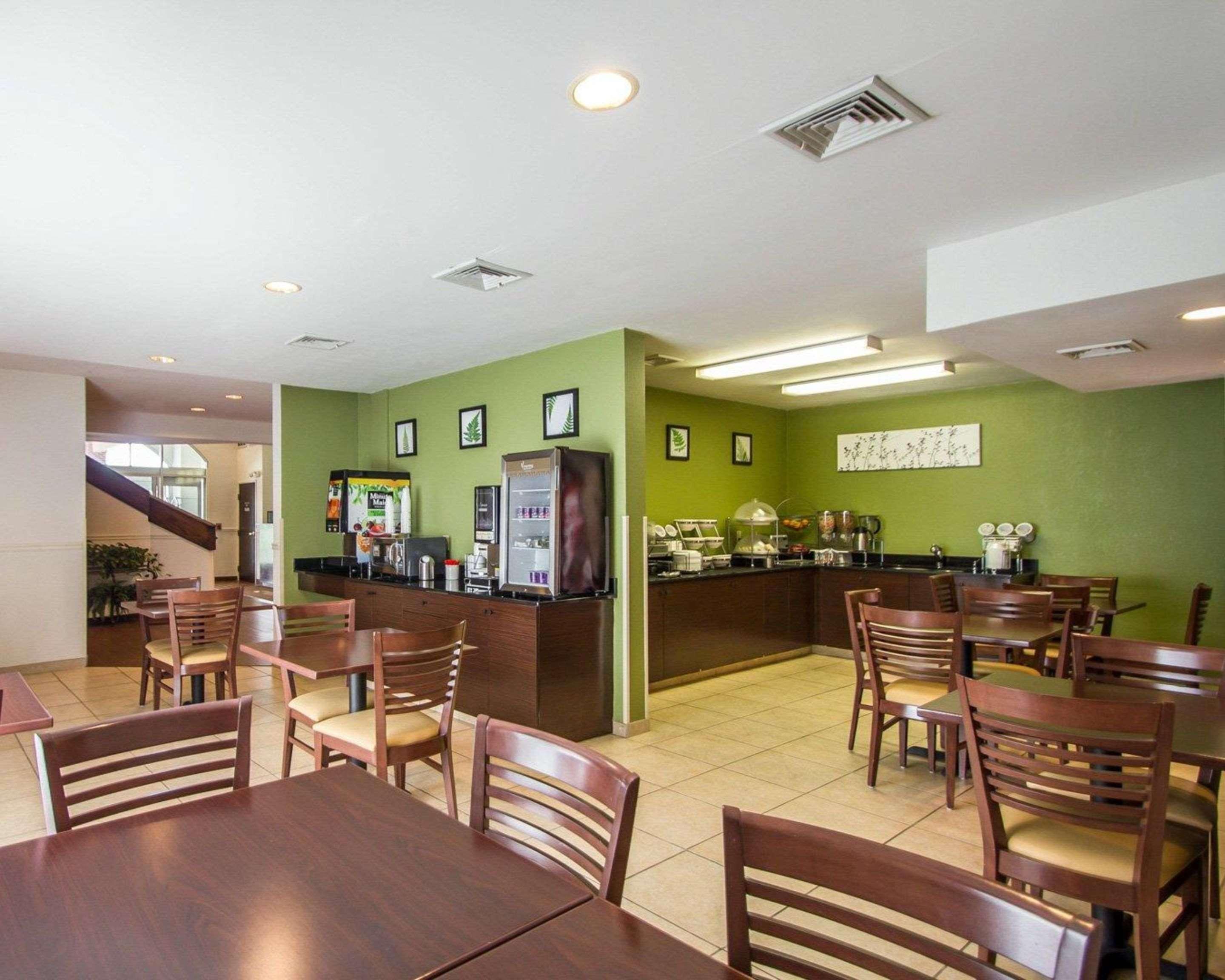 Sleep Inn&Suites Niantic Buitenkant foto