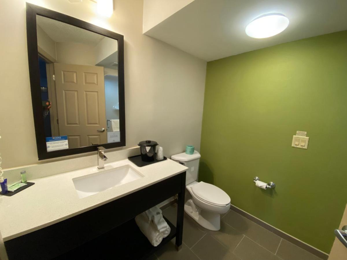 Sleep Inn&Suites Niantic Buitenkant foto
